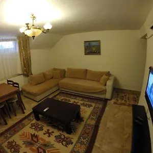Blue Eye Apartment